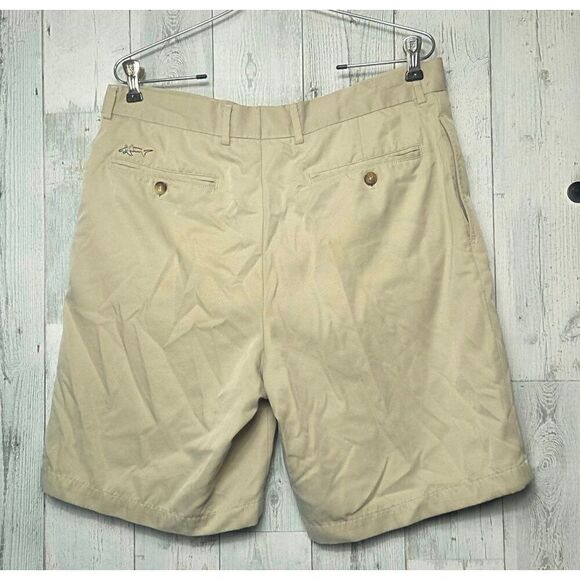 Greg Norman Men's Flat Front Khaki Beige Classic Golf Shorts Sz 34 - Picture 3 of 5